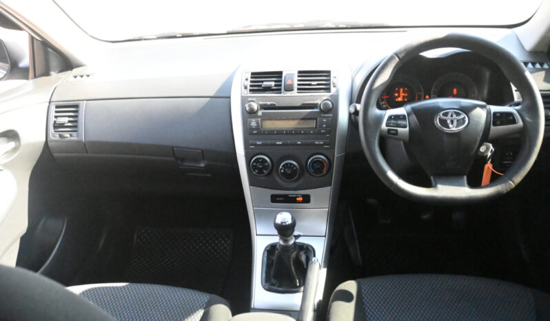 TOYOTA COROLLA