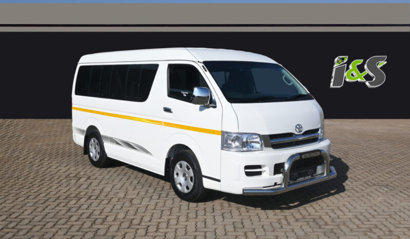 TOYOTA QUANTUM