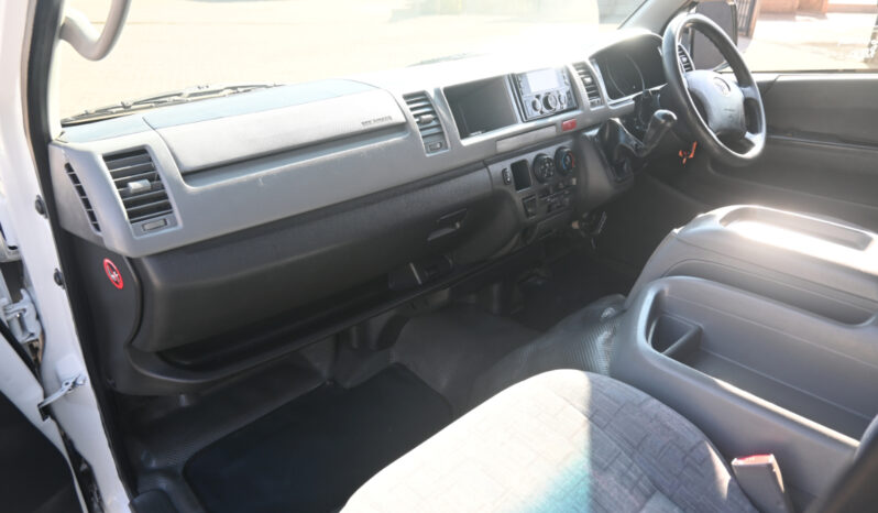 TOYOTA QUANTUM