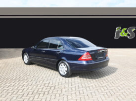 MERCEDES-BENZ C200