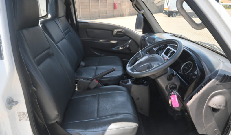 HYUNDAI H100