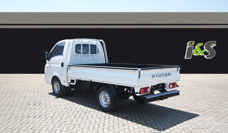 HYUNDAI H100