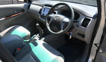 TOYOTA INNOVA full
